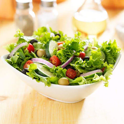 BİFTEKLİ SALATA